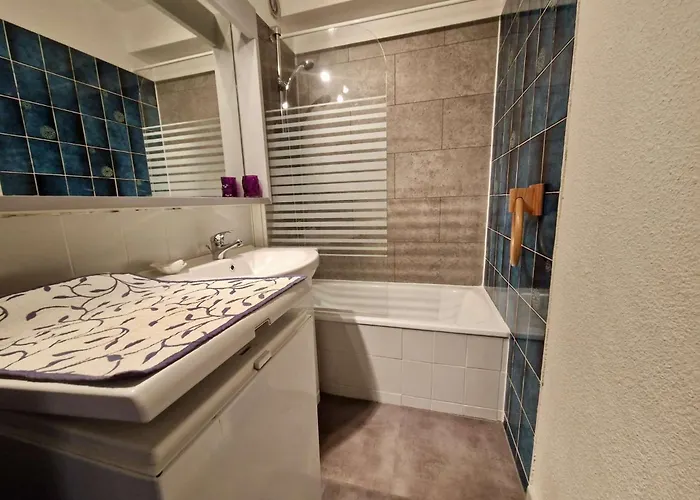 4 Personnes Cyprien Sc580-d47 * Saint-Cyprien (Pyrenees-Orientales)